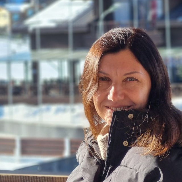 Анна Отинова — психолог, гештальт-терапевт